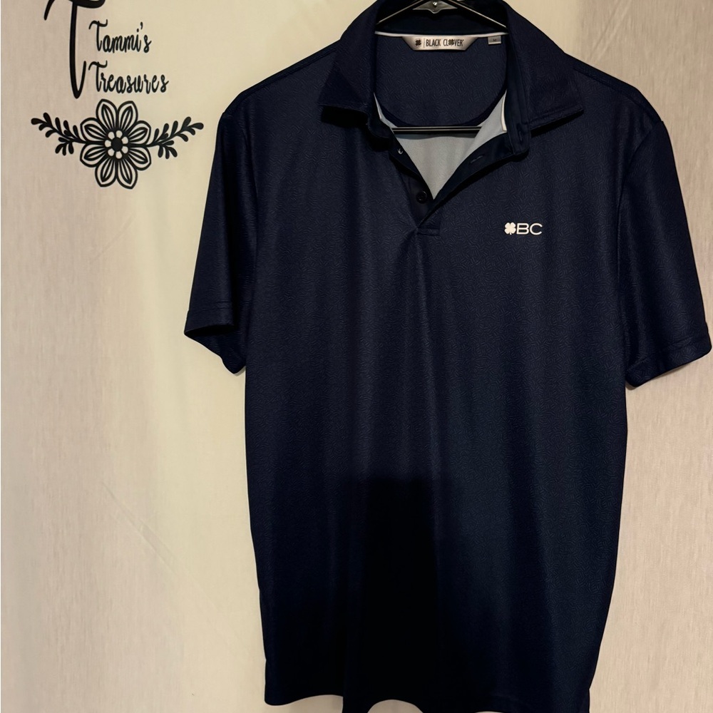 Men’s Black Clover Live Lucky Brand Navy Blue Print Design Golf Shirt- Size M